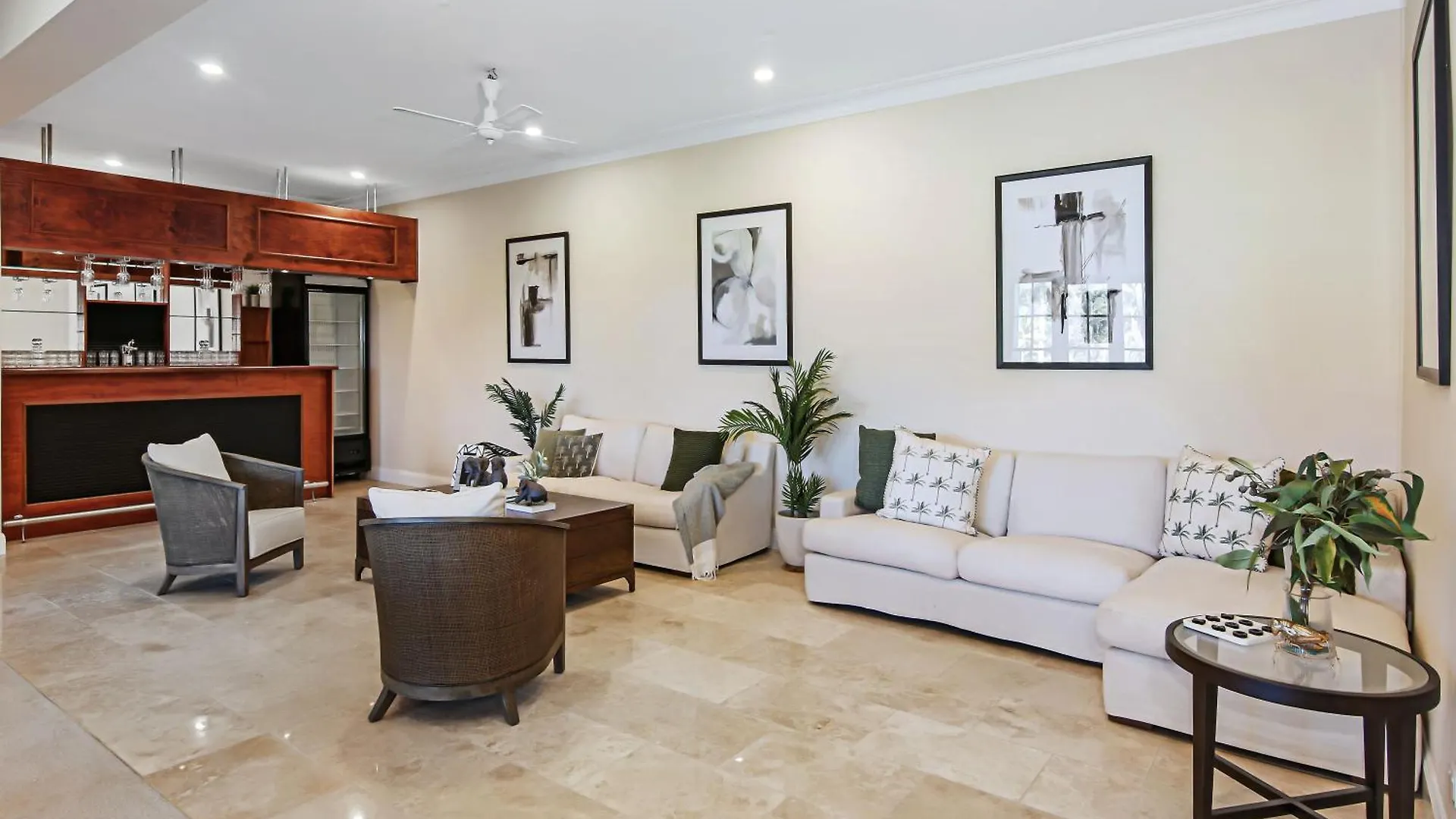 Holiday home The Golden Whistler Montville
