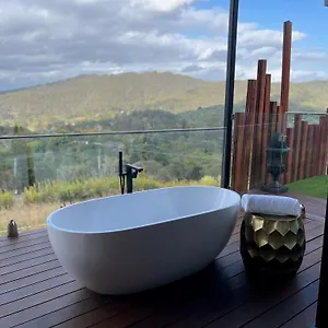  Villa On Eagle Wings Mountain Retreat &