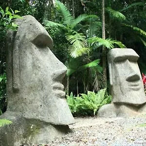  Lodge Rainforest Hideaway